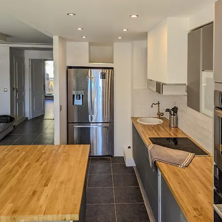 For 8 Guests In Center Apartment *